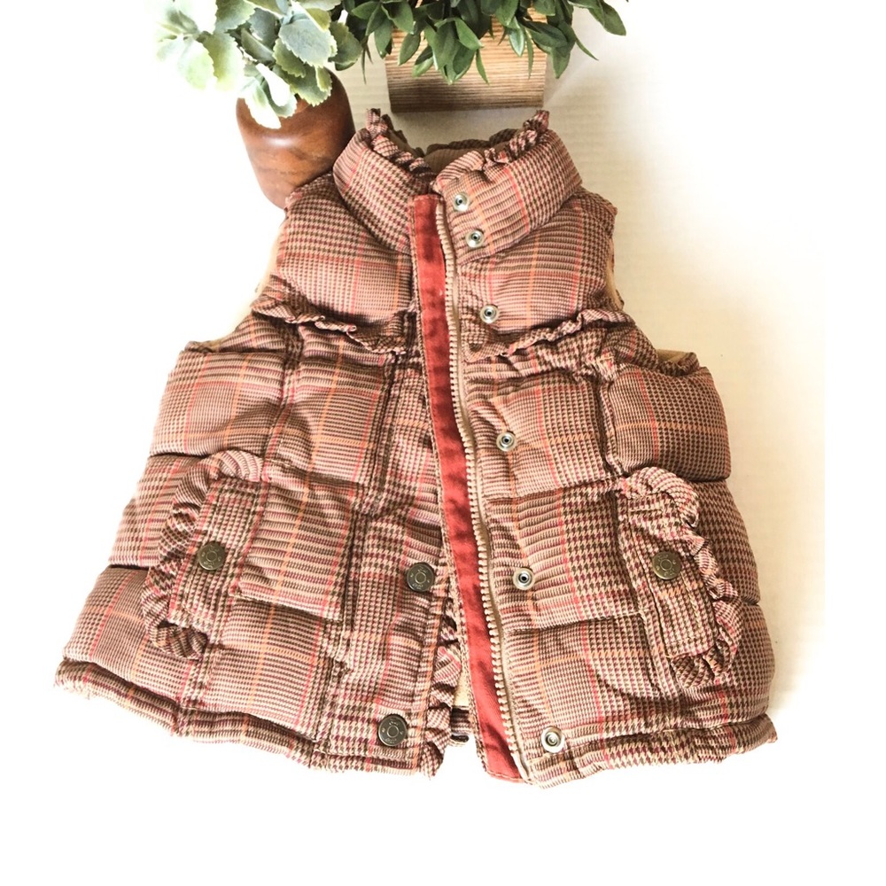 Toddler GAP girls Plaid Puffer Vest 12-18 months